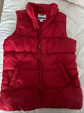 Old Navy Kids Red Quilted Puffer Vest. XL